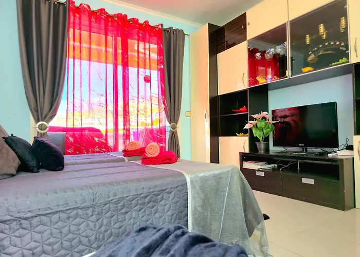 Warm, Cozy And Comfortable Costa Adeje (Tenerife)