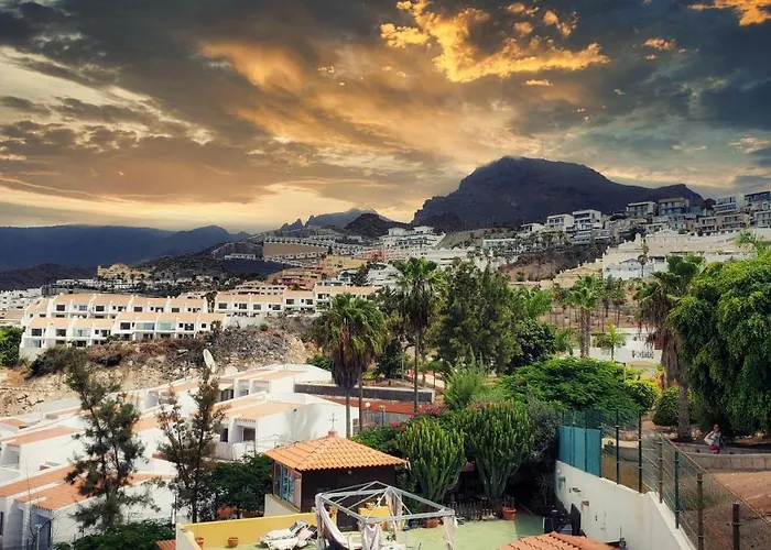 Warm, Cozy And Comfortable Apartment *